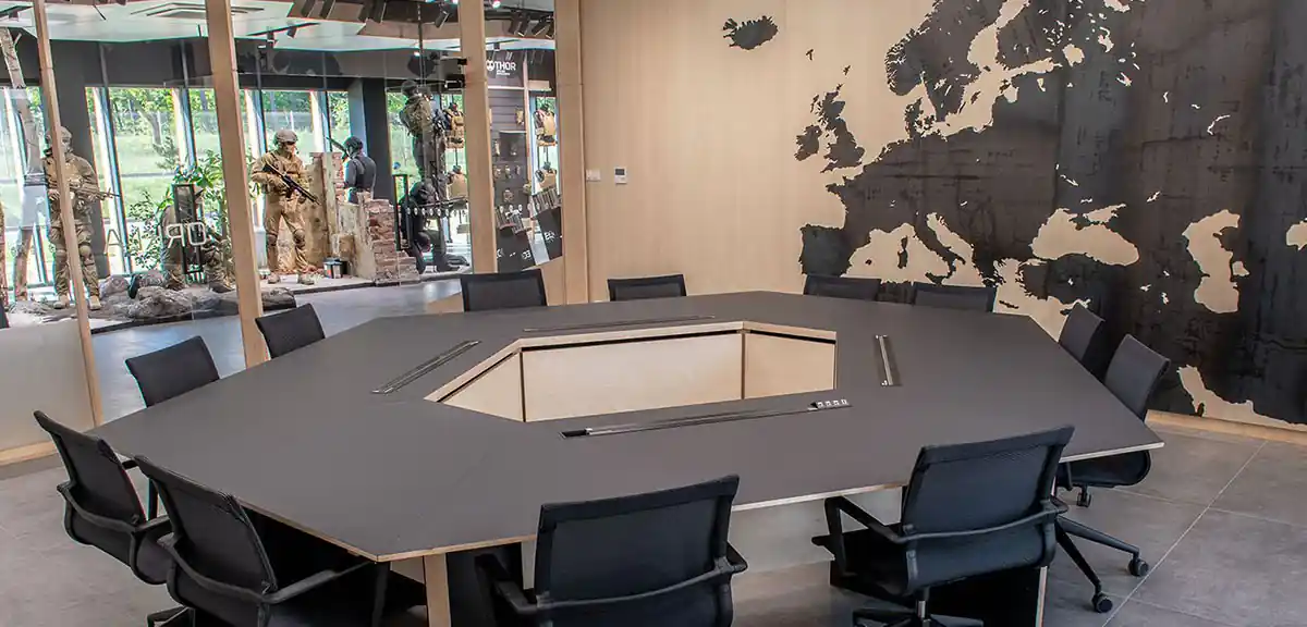 Salle de conférence dans le Showroom NFM à Lebork Salle de conférence dans le Showroom NFM à Lebork